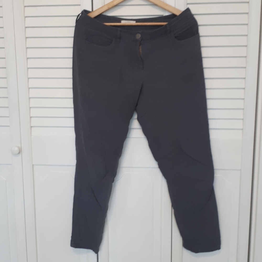 Loft.  Size 4. Grey linen and cotton.
